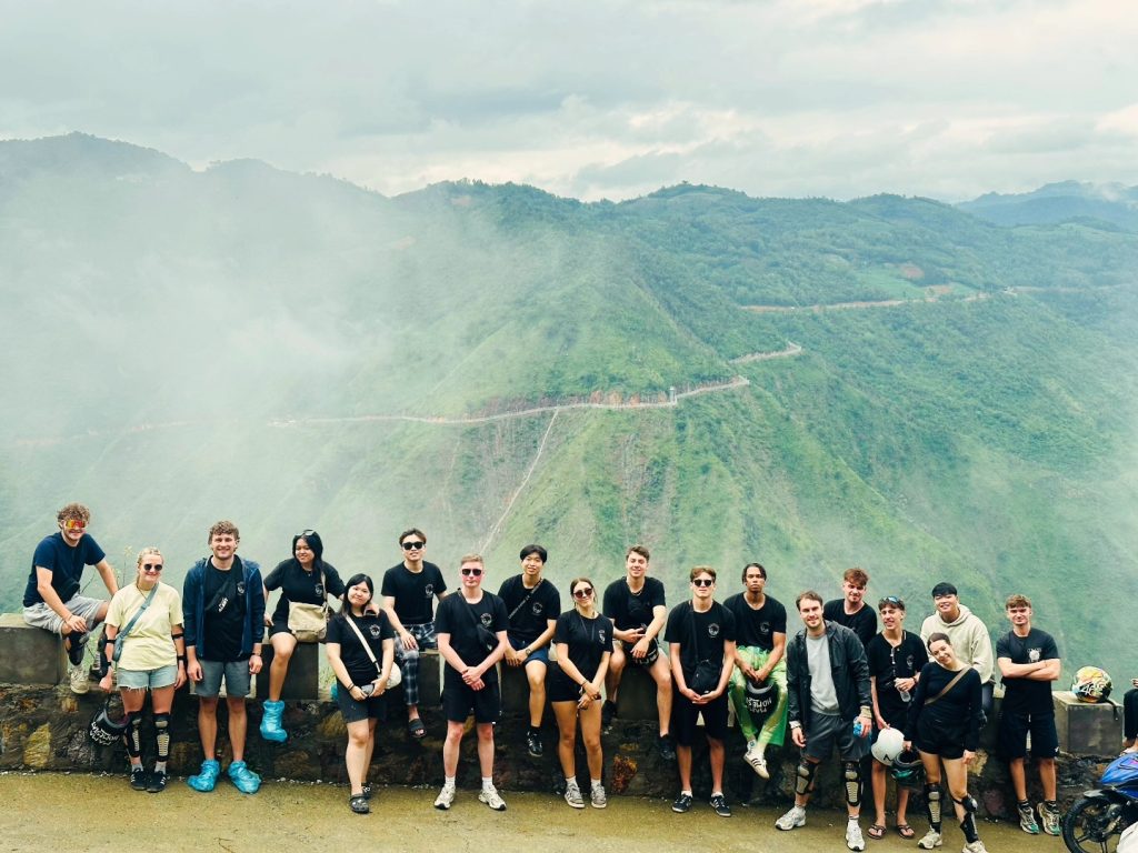 Mama Ha Giang Loop