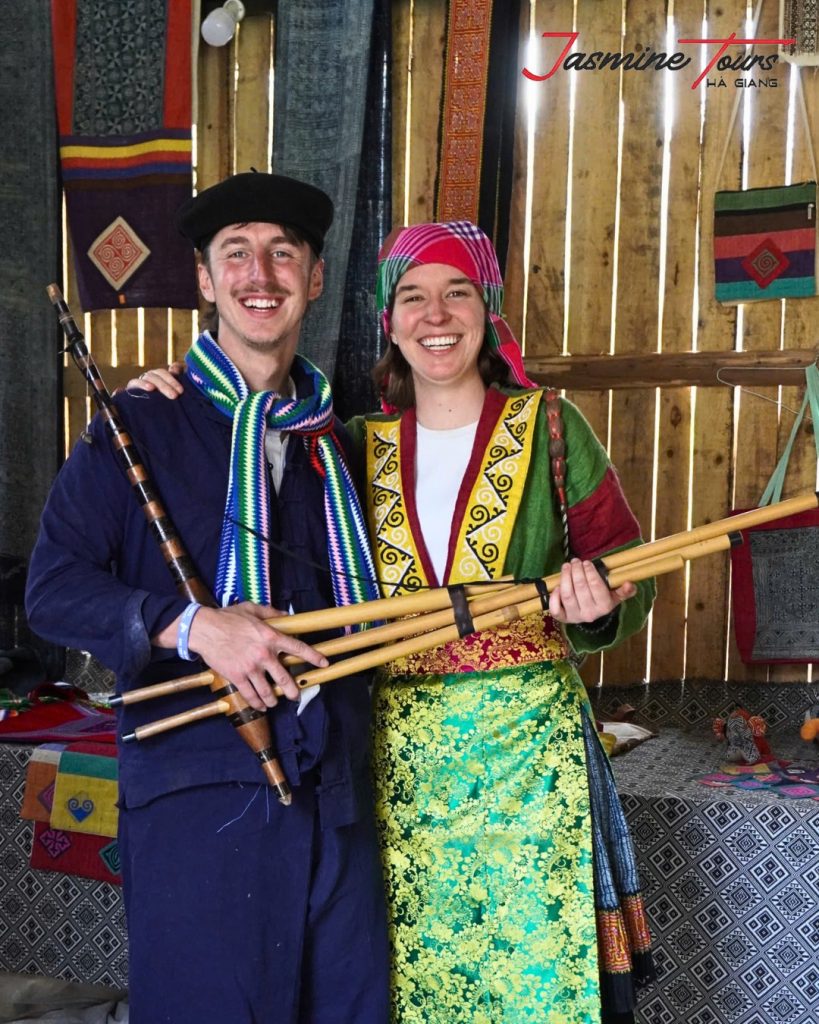 văn hóa bản địa