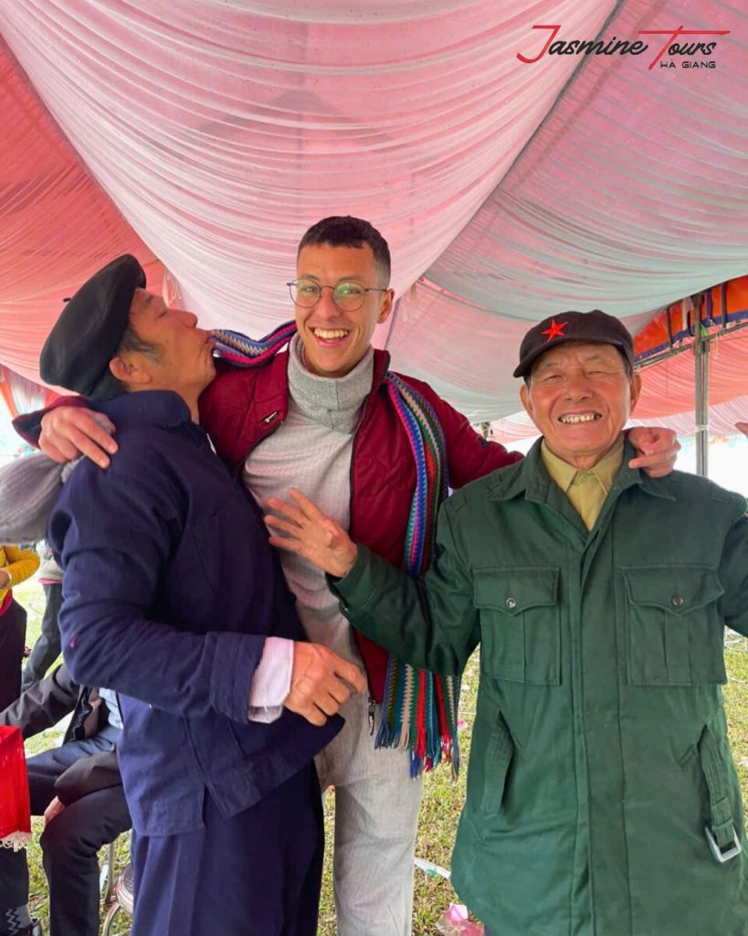 nguoi ban dia-Ha Giang