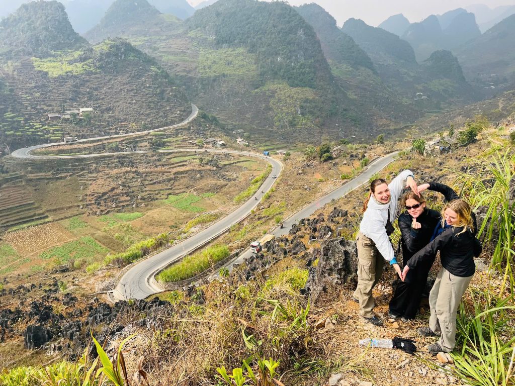 Cua M Ha Giang