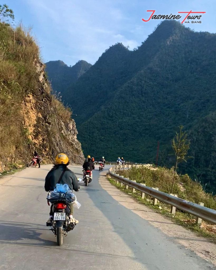 riding Ha Giang Loop